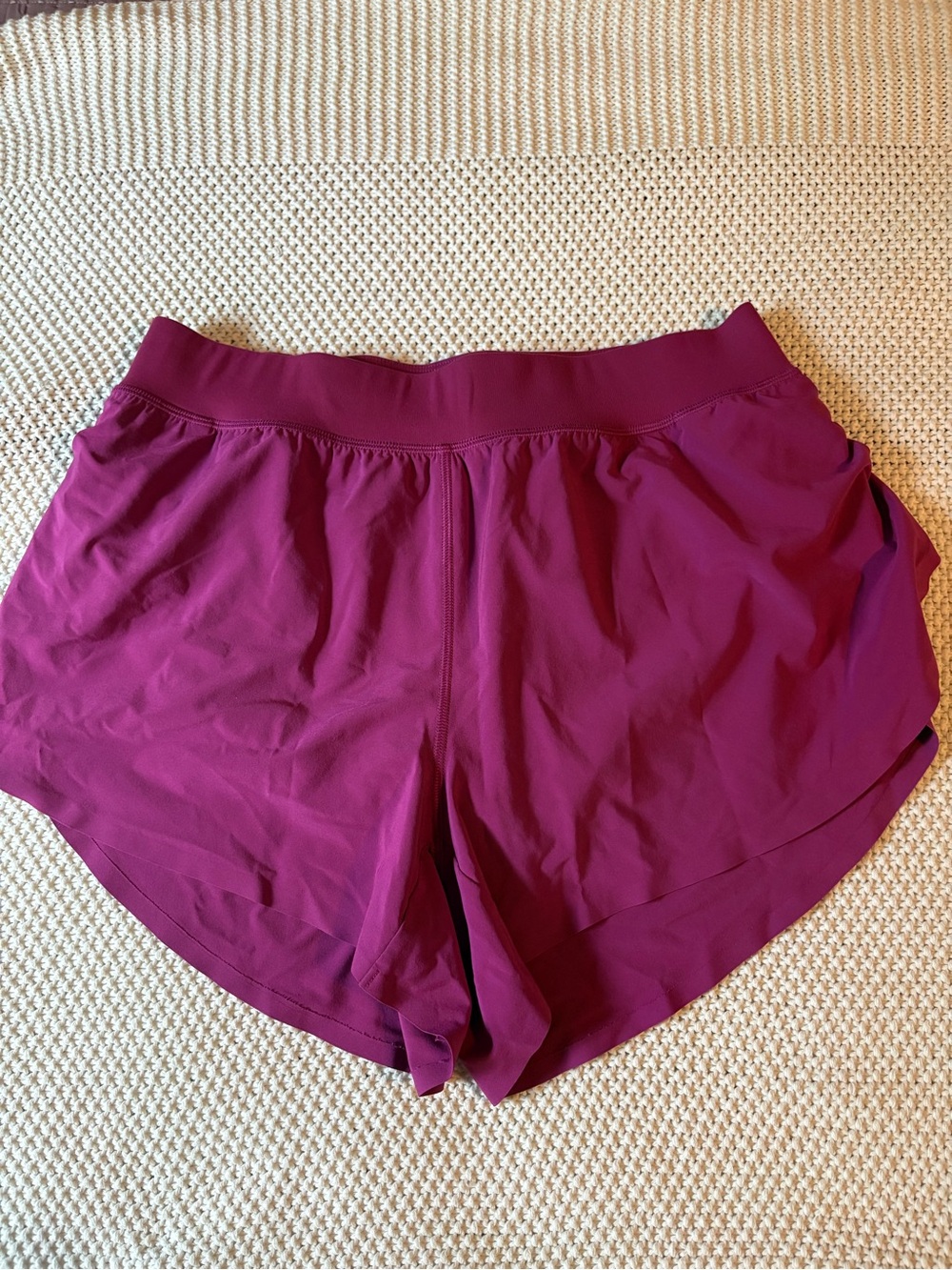 CRZ YOGA Women's Magenta Running Shorts